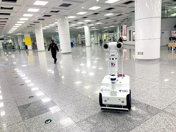 5G智能巡检机器人助力宁波地铁车站防疫(图1) 1-200312104120540.jpg