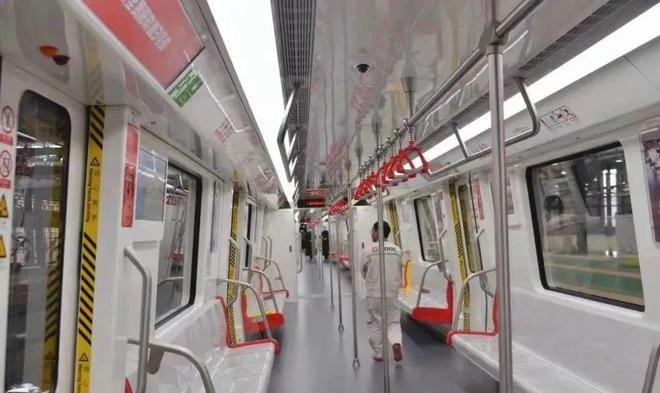 贵阳轨道交通3号线电客车开始动调(图1) 3-2305310Z130930.jpg