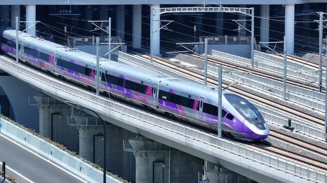 浙江轨道集团:全力冲刺“建新功” 助力打造“轨道上的浙江”(图2) 3-230Q60UR4C2.jpg
