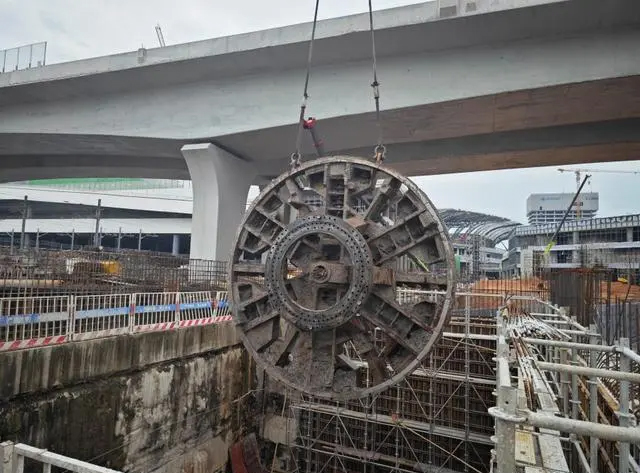 双喜临门!广州地铁12号线、13号线二期土建进度接近四分之三(图2) 3-23100FU110M8.jpg