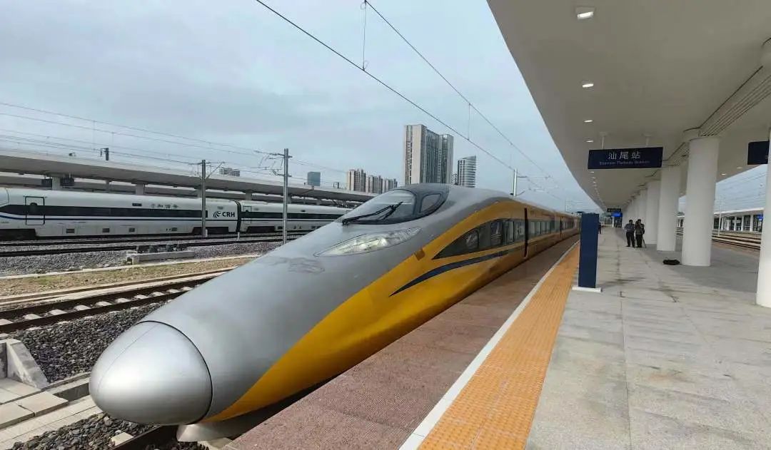 开通运营倒计时!汕汕铁路进入联调联试阶段(图1) 3-23102314295K10.jpg