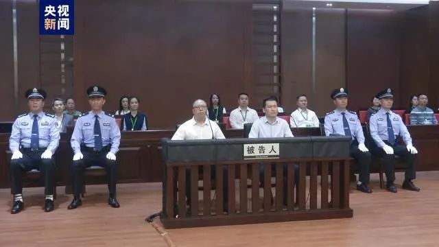 对外国公职人员行贿,中铁隧道局两名干部获刑!(图1) 3-23102514225B10.jpg