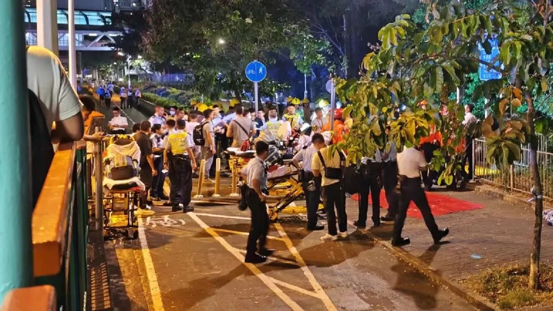 香港本月第二起列车相撞,至少24人受伤(图1) 3-231030101P4106.jpg