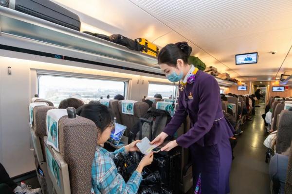 首开增开多趟列车!10日起,长三角铁路实施新运行图(图2) 3-240110145Fc60.jpg