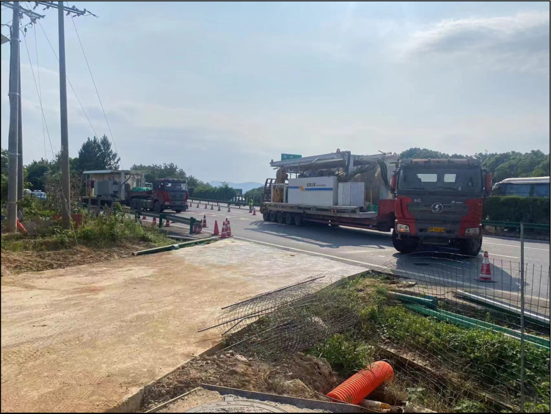 盾构机进场高速路开口 盾构机进场高速路开口