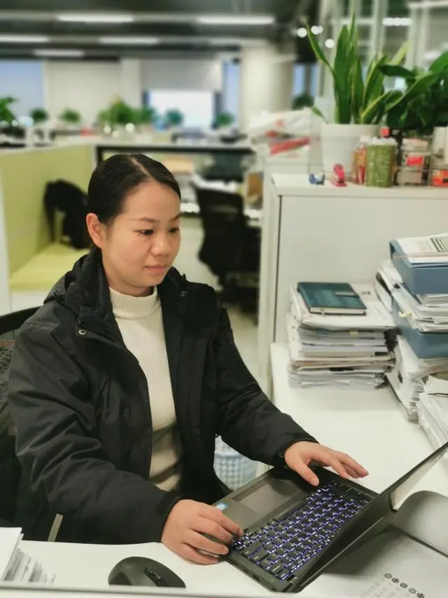近万名女职工扎根广州地铁,“她力量”助力城市轨道发展(图4) 3-24030PU403K2.png