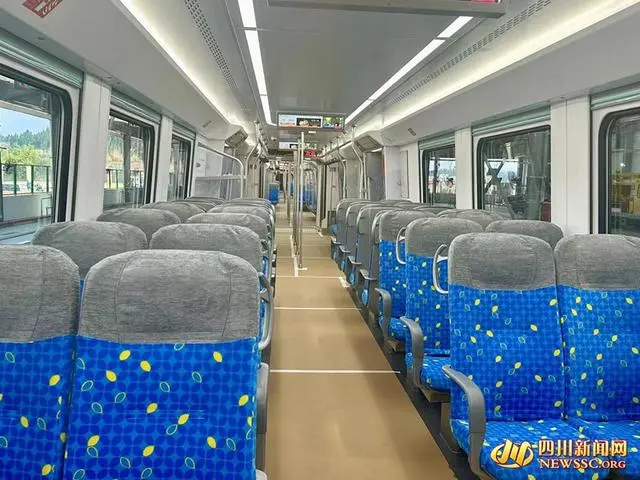 轨行区正式移交运营!轨道交通资阳线向年内开通“迈进”重要一步(图1) 3-2403210S24W00.png