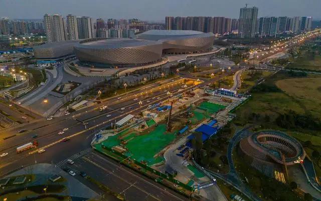 104座车站封顶 成都轨道交通在建线路迎来新进展(图1) 3-24032FT445100.png