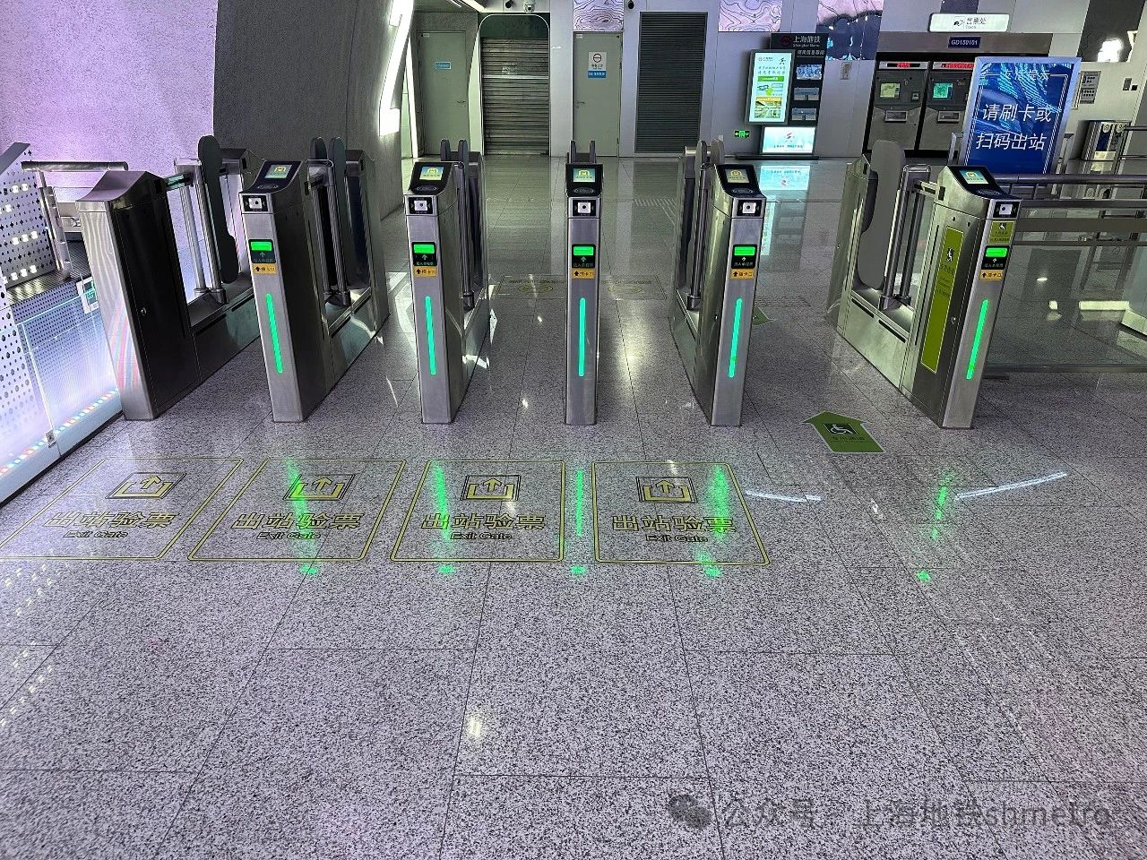明起上海地铁三站试点“闸机常开门”模式!(图1) 3-2404191I50H94.jpg