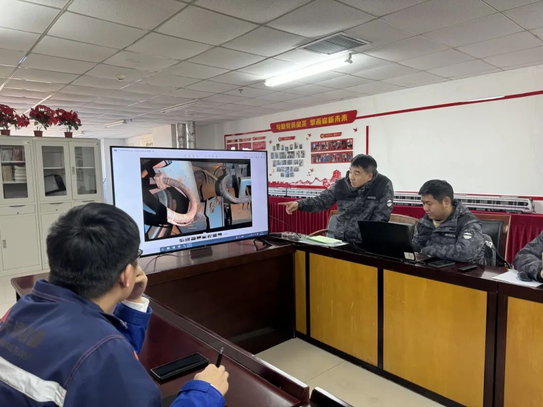天津地铁车辆智能巡检机器人上线!(图2) 3-240511111353Y0.jpg