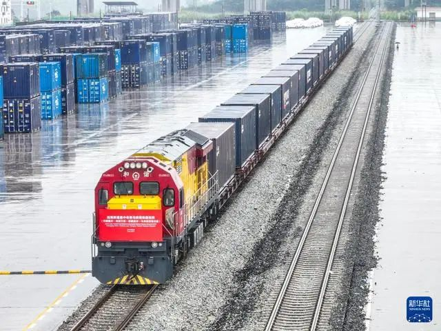 西部陆海新通道中老泰马跨境铁路班列双向首发(图1) 3-24062PZ021522.png