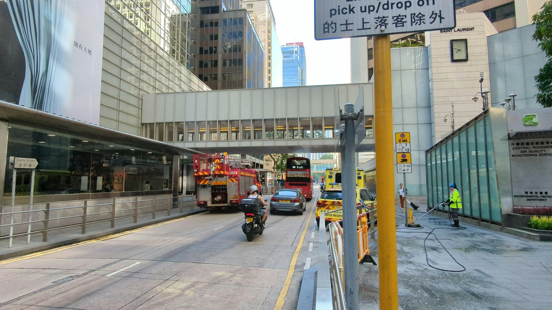港岛线有列车冷气系统现火花及传出烧焦味 被安排返车厂作详细检查(图1) 3-240G00UK3B7.png