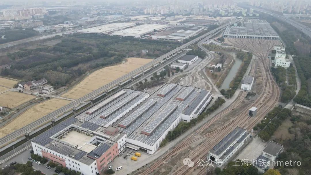 上海地铁再增4座光伏电站,总装机容量超60兆瓦!年均绿色发能将超6500万度(图3) 上海地铁再增4座光伏电站,总装机容量超60兆瓦!年均绿色发能将超6500万度(图3)