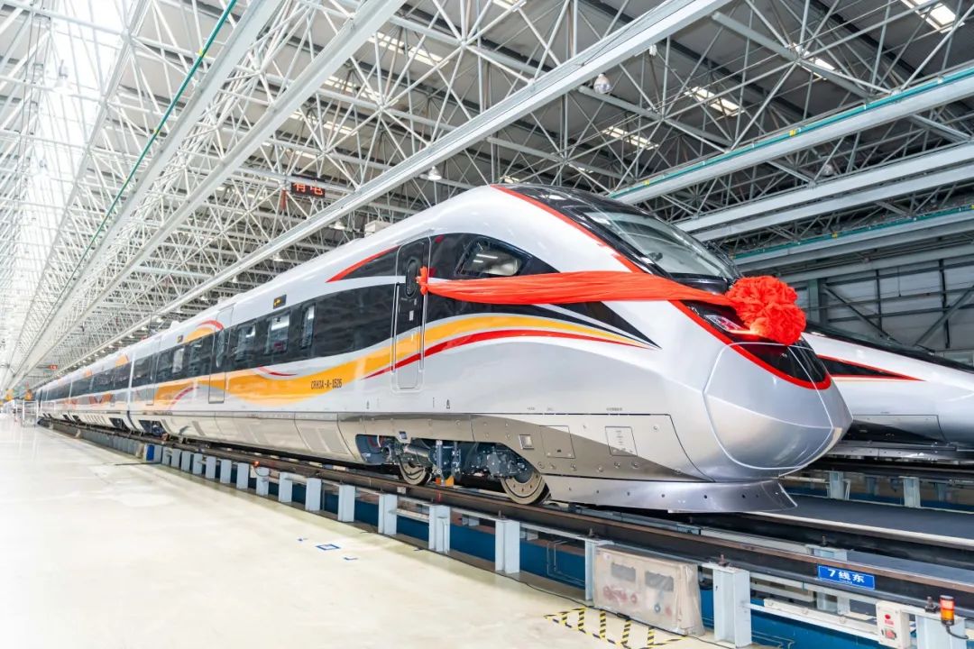 国内最新一代智能城际动车组正式下线 !(图4) 3-250403164KTW.jpg