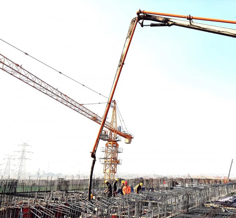 地铁前川线北车基地站主体结构顺利封顶 BIM建模实现地铁可视化建设(图1) 地铁前川线北车基地站主体结构顺利封顶 BIM建模实现地铁可视化建设(图1)