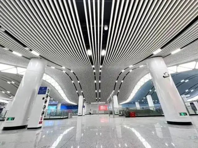 地铁6号线将于6月28日13点58分开通试运营(图1) 地铁6号线将于6月28日13点58分开通试运营(图1)