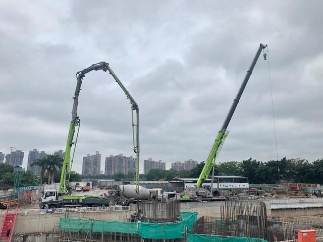 地铁10号线西塱站主体围护结构完工(图1) 地铁10号线西塱站主体围护结构完工(图1)
