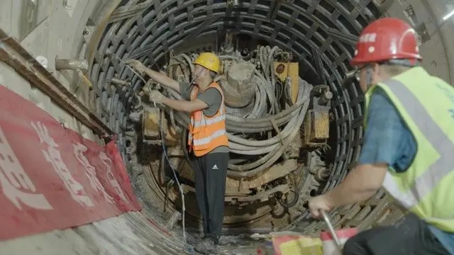 地铁3号线东延段土建工程累计完成76%,首次采用机械法施工(图1) 地铁3号线东延段土建工程累计完成76%,首次采用机械法施工(图1)