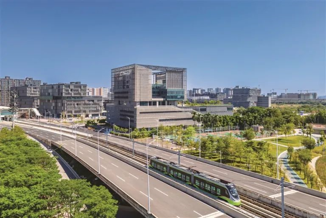 有轨电车1号线后通段试运行(图1) 有轨电车1号线后通段试运行(图1)