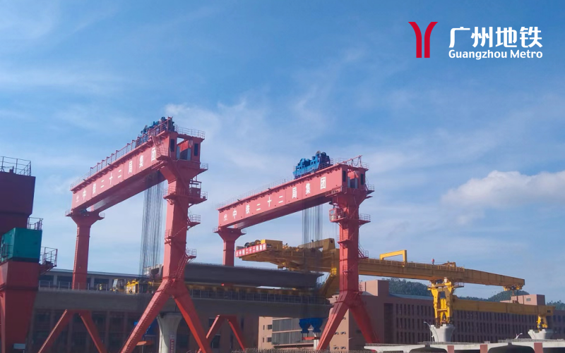 广清北延线首座预制箱梁完成(图1) 广清北延线首座预制箱梁完成(图1)