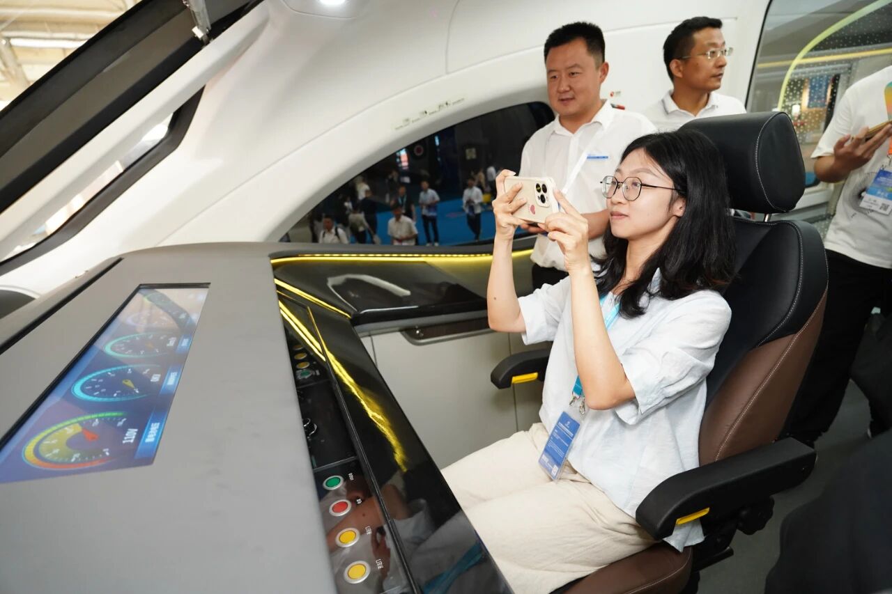 微信图片_2025-09-18_164259_508.jpg 微信图片_2025-09-18_164259_508.jpg