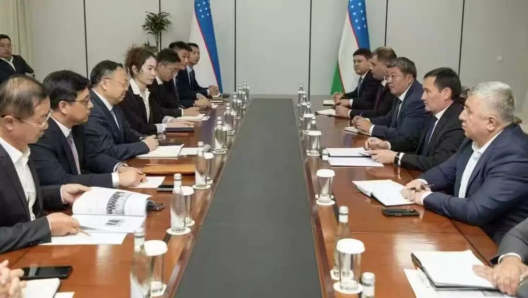 天津轨道交通集团党委书记、董事长吴秉军一行赴乌兹别克斯坦开展商务洽谈(图2) 640 (58).jpg