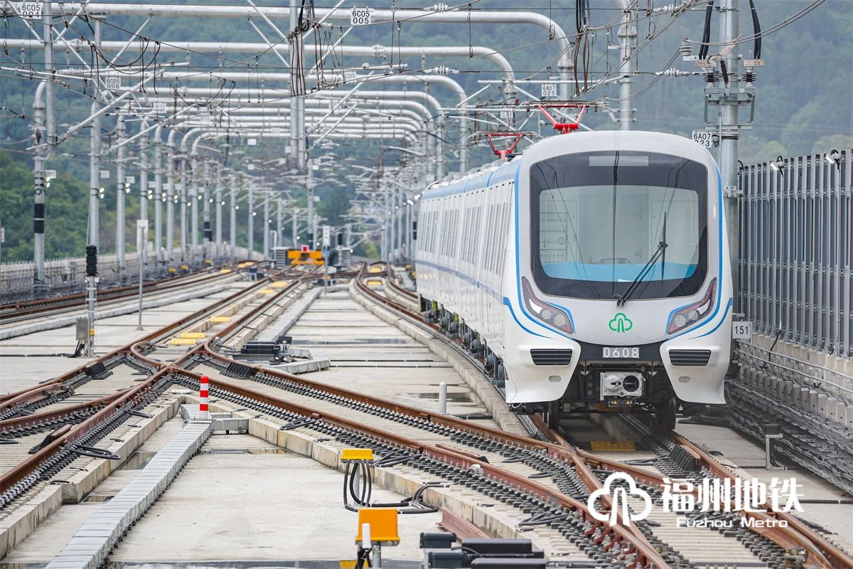 3-240H2141Ka53.jpg