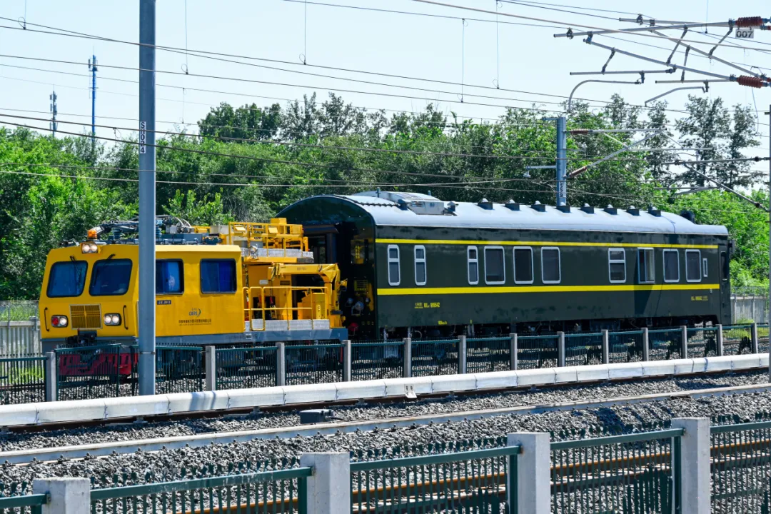 3-2409300T449248.png