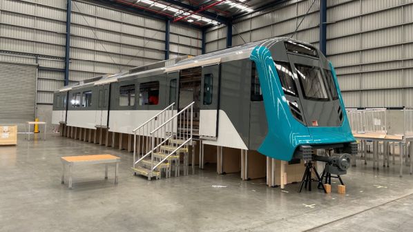 3-250211163202I9.jpg