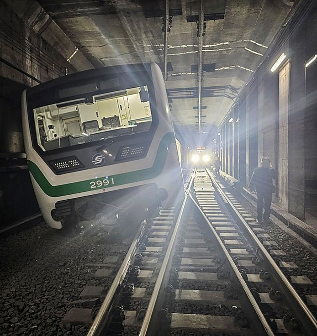 Seoul Subway Line 2 derailed due to signal violations(图1)