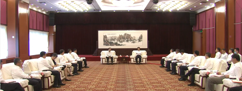 市政府与中国中车集团签署战略合作框架协议(图1)