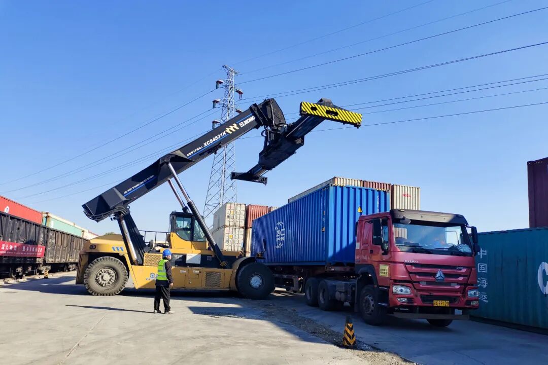 北京至中亚国家再添物流新通道(图2) 640 - 2025-10-28T085711.546.jpg