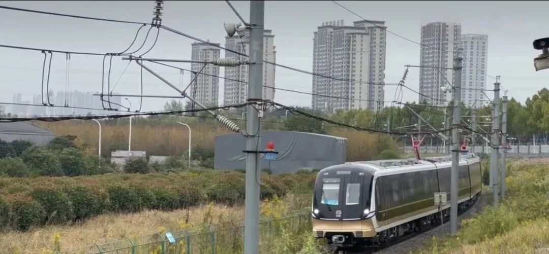 合肥首条全系统永磁地铁启动热滑(图1) 640 - 2025-10-29T084506.963.jpg