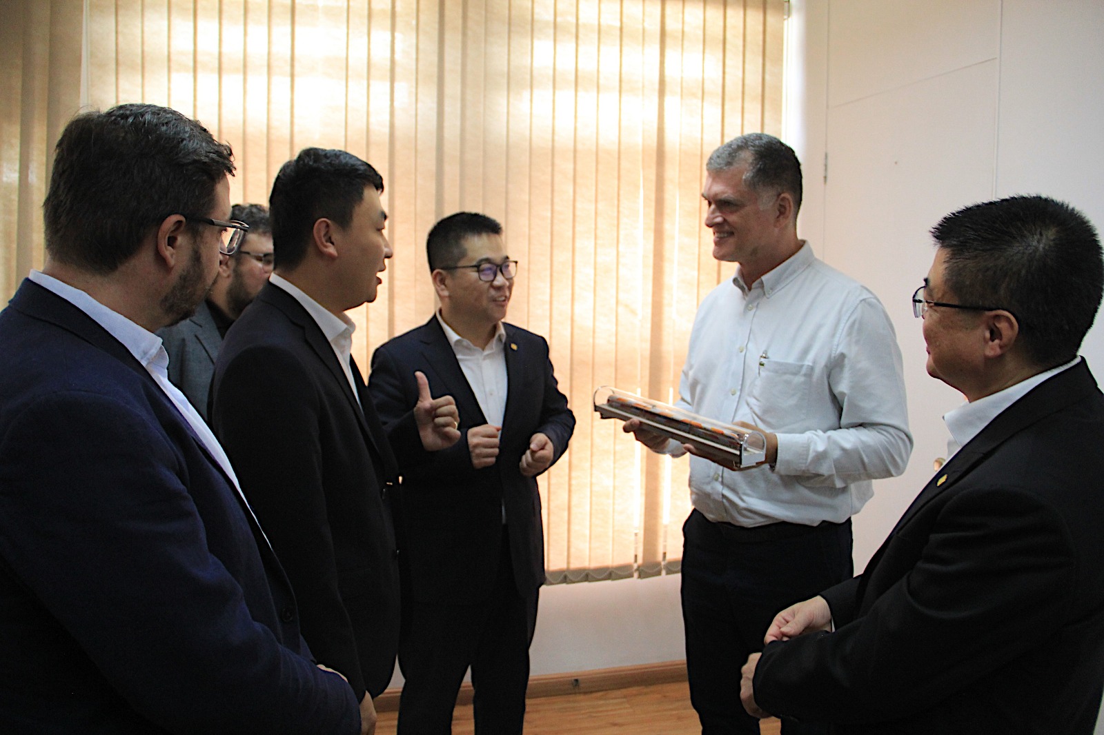 中车巴西公司代表团到访阿拉拉夸拉市 探讨建厂可行性(图4)