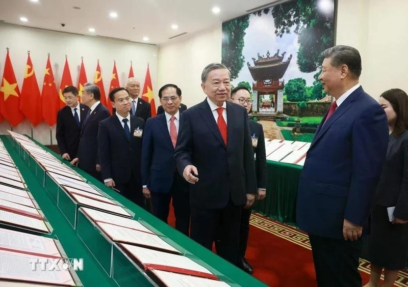 越南与中国签署铁路和公路领域7项重要合作文件(图1)