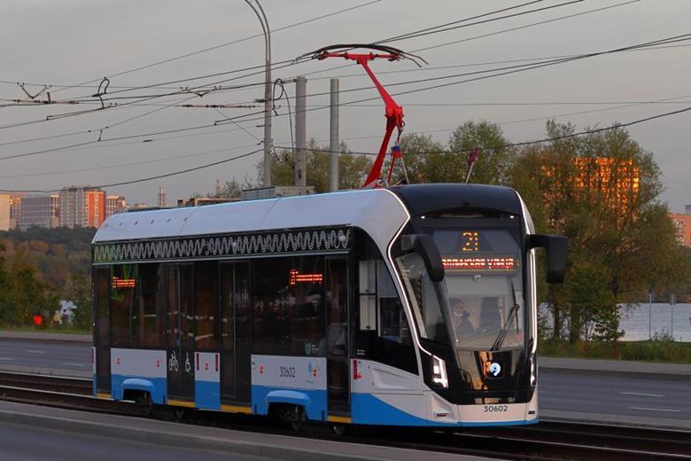 3-25051514564C64.jpg